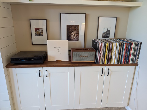 bro's vinyl station